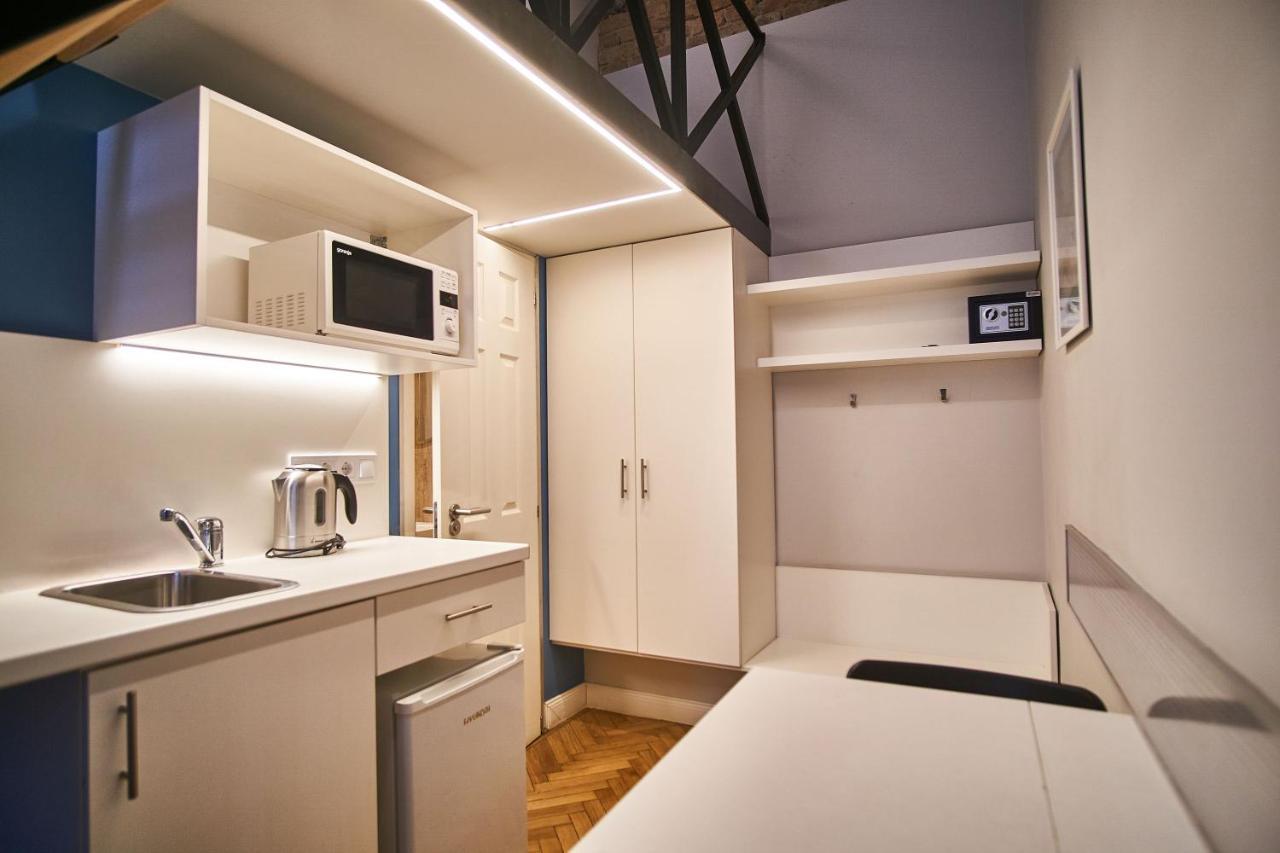 Z40 Apartments - Hostaid Будапеща Екстериор снимка