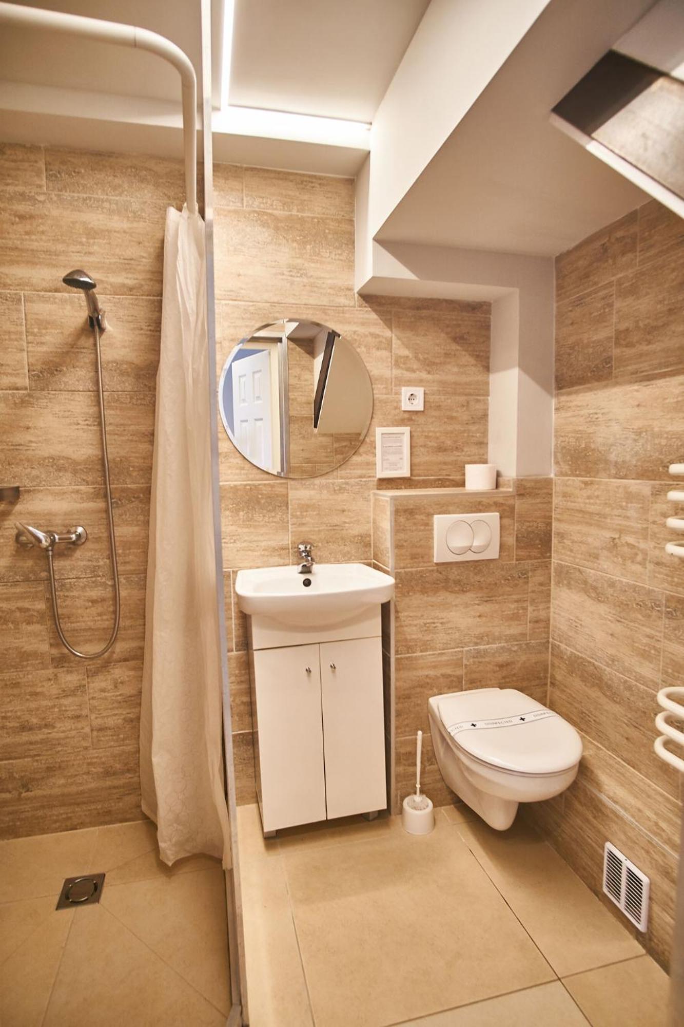 Z40 Apartments - Hostaid Будапеща Стая снимка
